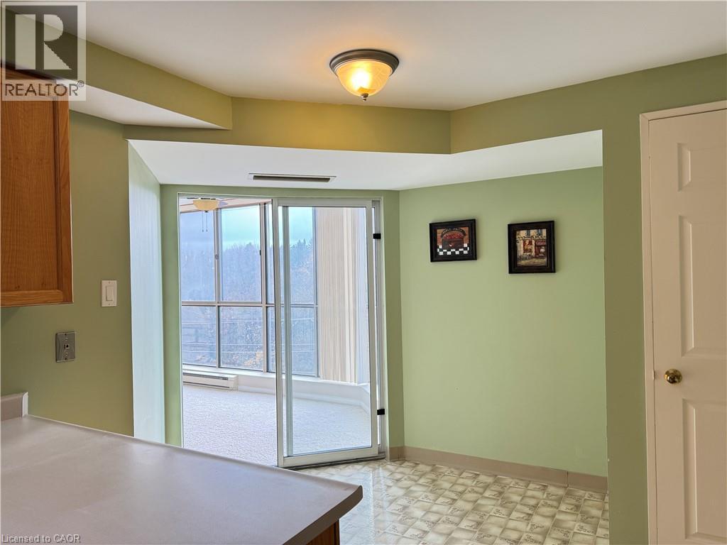 265 Westcourt Place Unit# 608, Waterloo, Ontario  N2L 6E4 - Photo 16 - 40763823