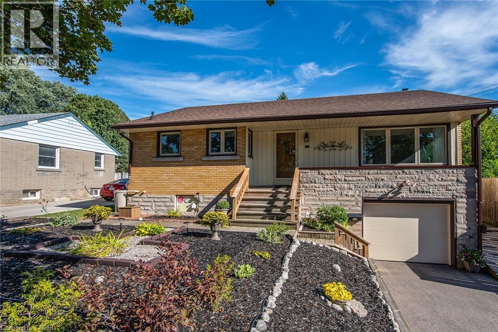 148 Siebert Avenue, Kitchener, Ontario  N2C 2A8 - Photo 2 - 40763469