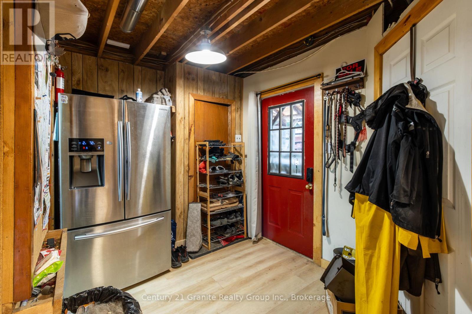17812 Highway 35, Algonquin Highlands, Ontario  K0M 1S0 - Photo 4 - X12367936