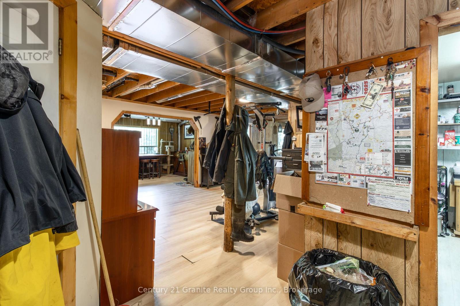 17812 Highway 35, Algonquin Highlands, Ontario  K0M 1S0 - Photo 7 - X12367936