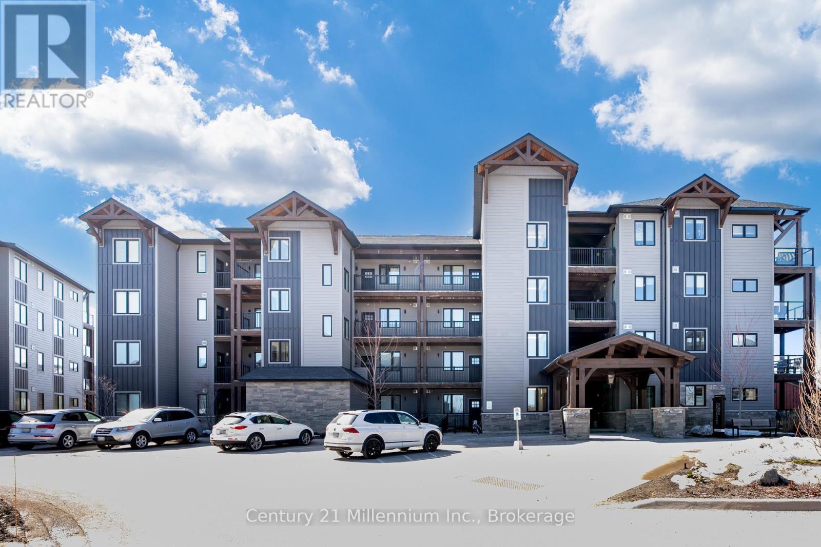 106 - 16 Beckwith Lane, Blue Mountains, Ontario  L3Y 9A2 - Photo 2 - X12368031