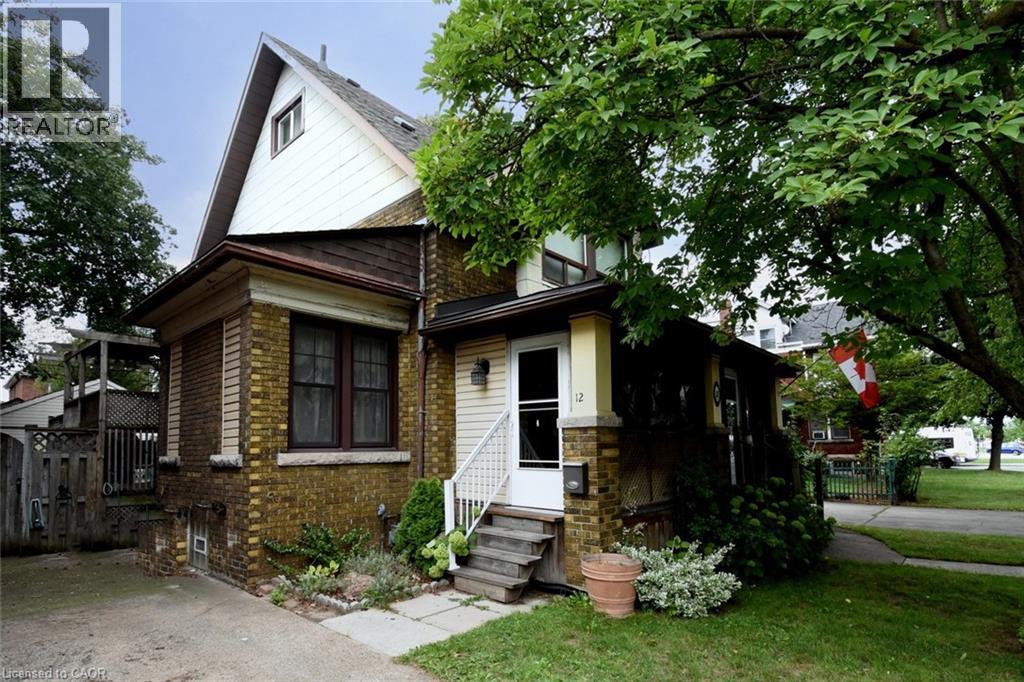 12 LEINSTER Avenue S, Hamilton, Ontario