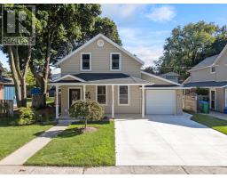 54 TRAFALGAR STREET, Goderich, Ontario