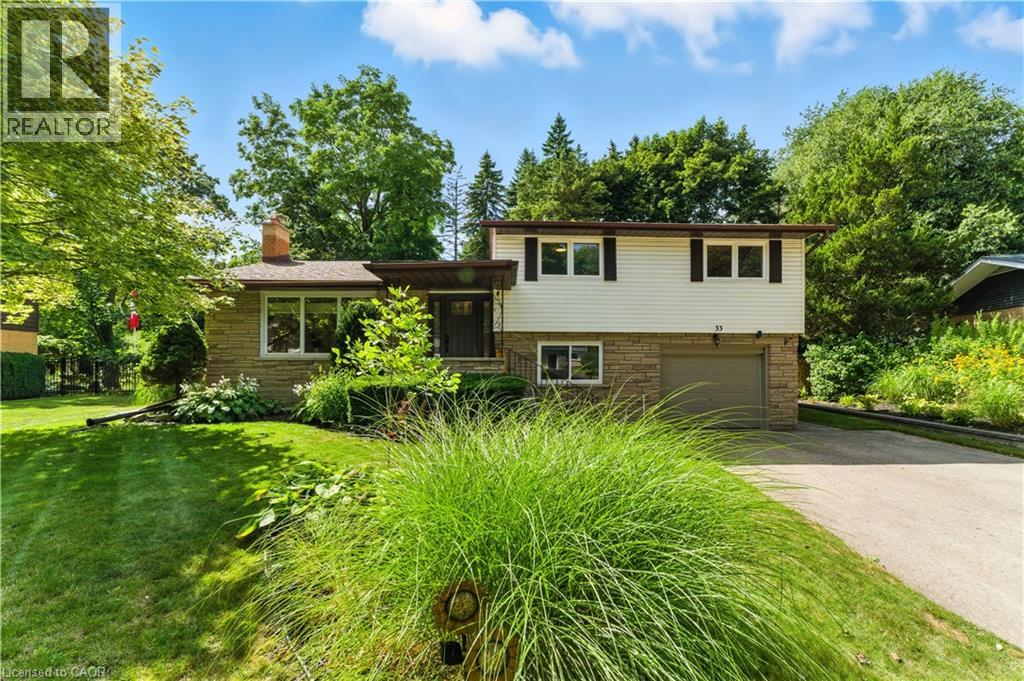 33 SHADYWOOD Crescent, Kitchener, Ontario