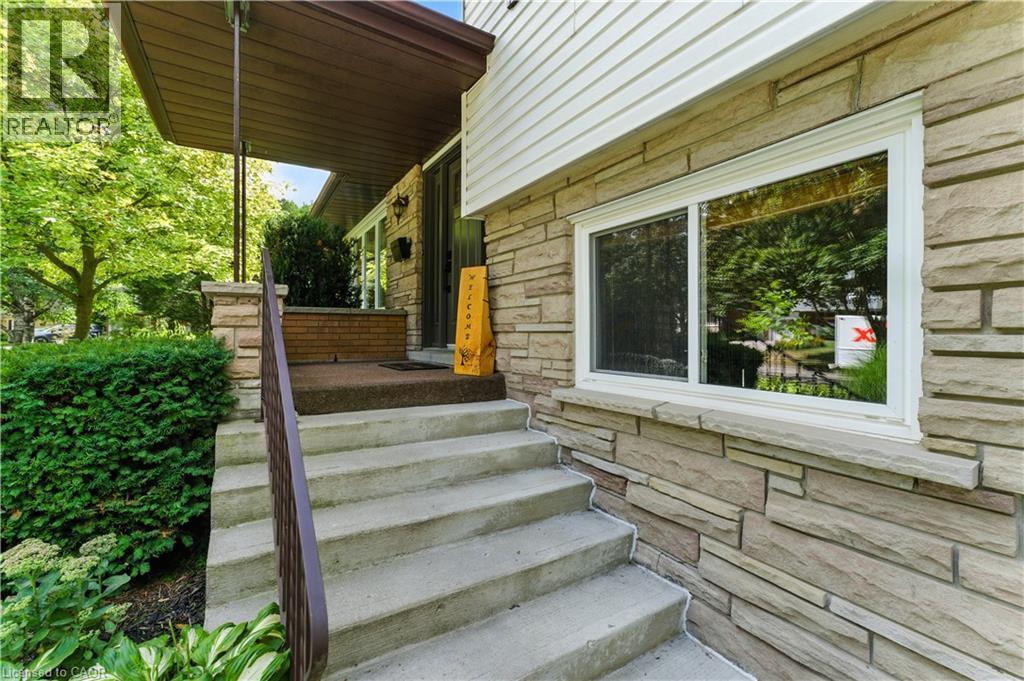 33 Shadywood Crescent, Kitchener, Ontario  N2M 4J1 - Photo 5 - 40764148