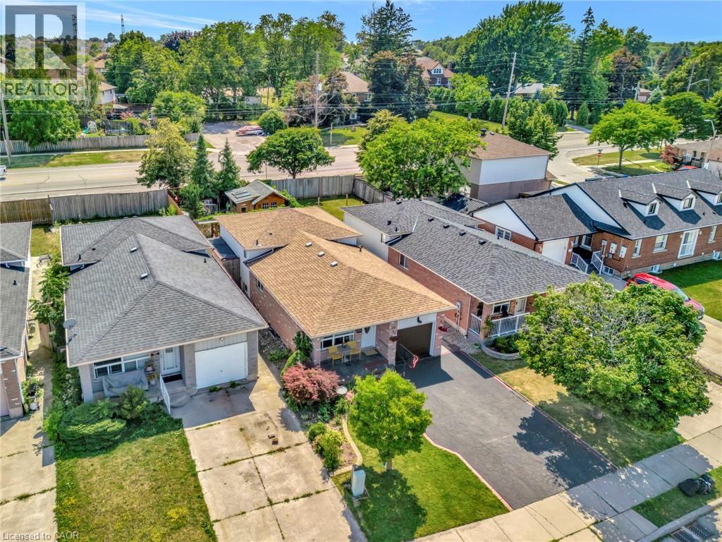 39 Marilyn Court, Hamilton, Ontario  L9B 2T5 - Photo 37 - 40764264