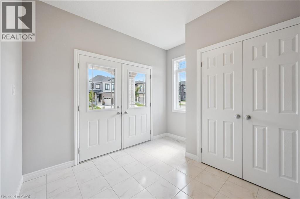18 Everton Drive, Guelph, Ontario  N1E 0R9 - Photo 3 - 40763622