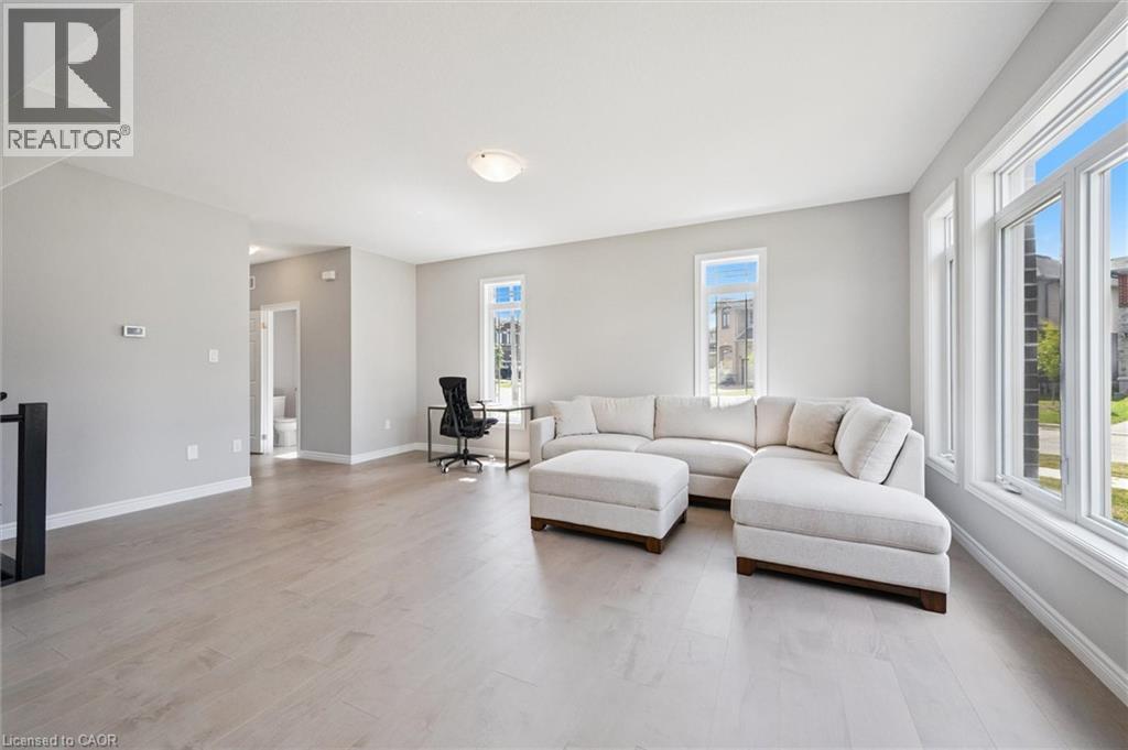 18 Everton Drive, Guelph, Ontario  N1E 0R9 - Photo 8 - 40763622
