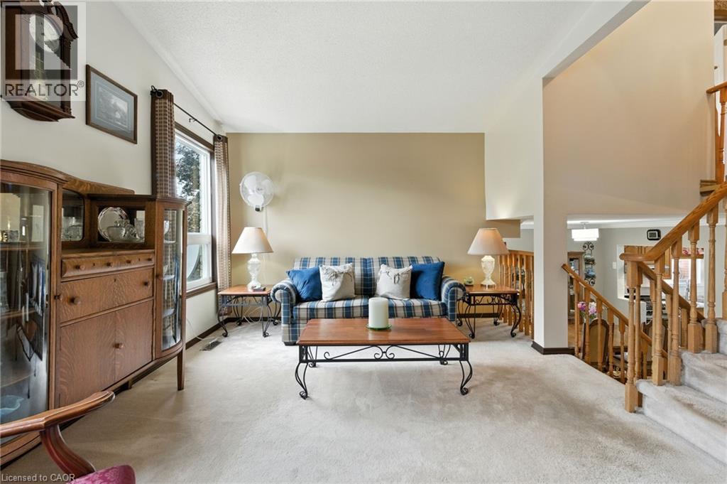 2194 Silverbirch Court, Burlington, Ontario  L7M 3H7 - Photo 16 - 40764250
