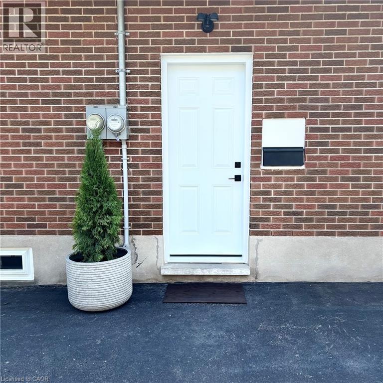 83 Burbank Road Unit# 2, Kitchener, Ontario  N2B 1E3 - Photo 4 - 40764322