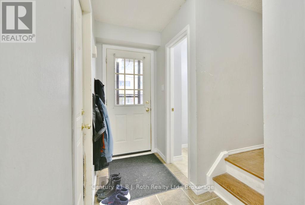 7 - 441 Barrie Road, Orillia, Ontario  L3V 6T9 - Photo 6 - S12368532