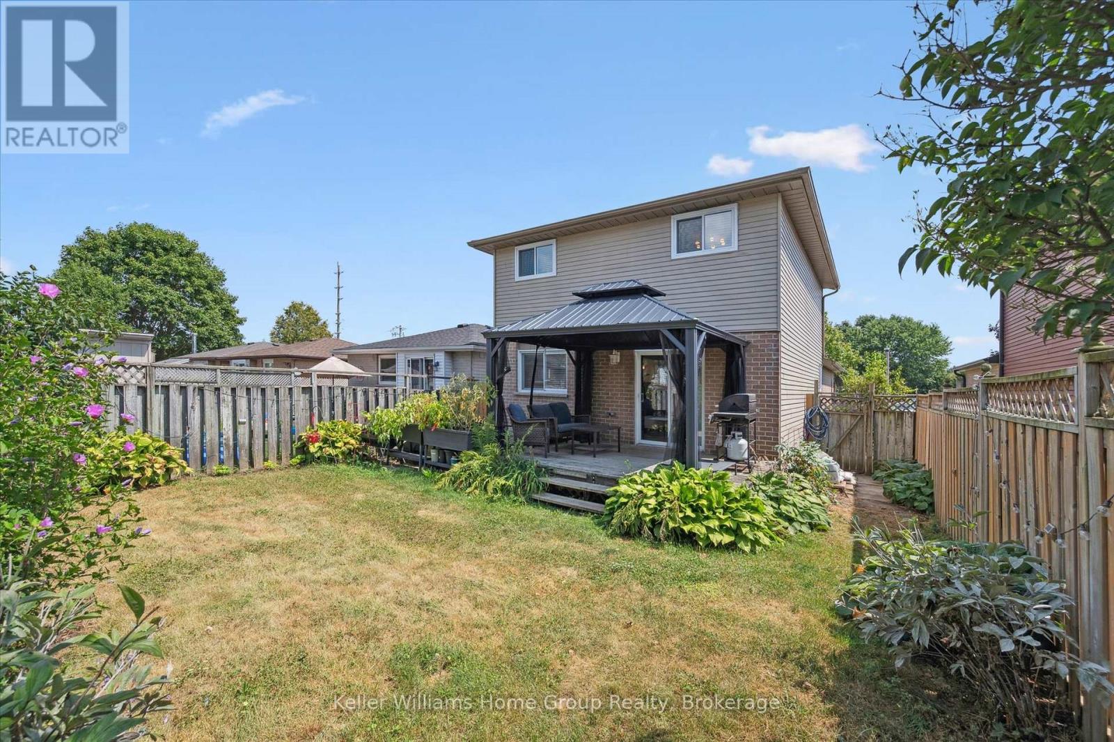 385 Strathallan Street, Centre Wellington, Ontario  N1M 3L3 - Photo 37 - X12368508