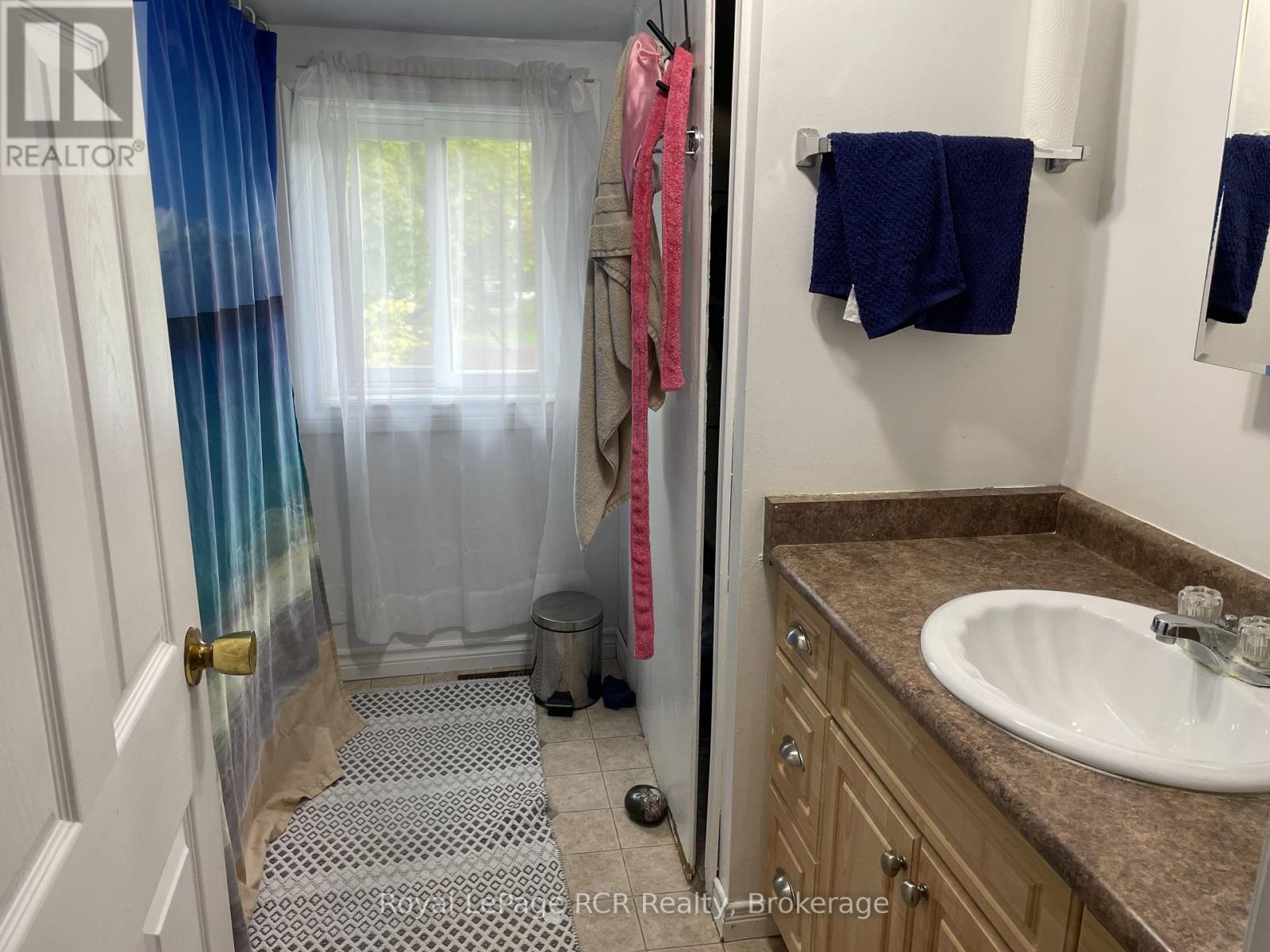 114 Victoria Street S, Brockton, Ontario  N0G 2V0 - Photo 10 - X12368550