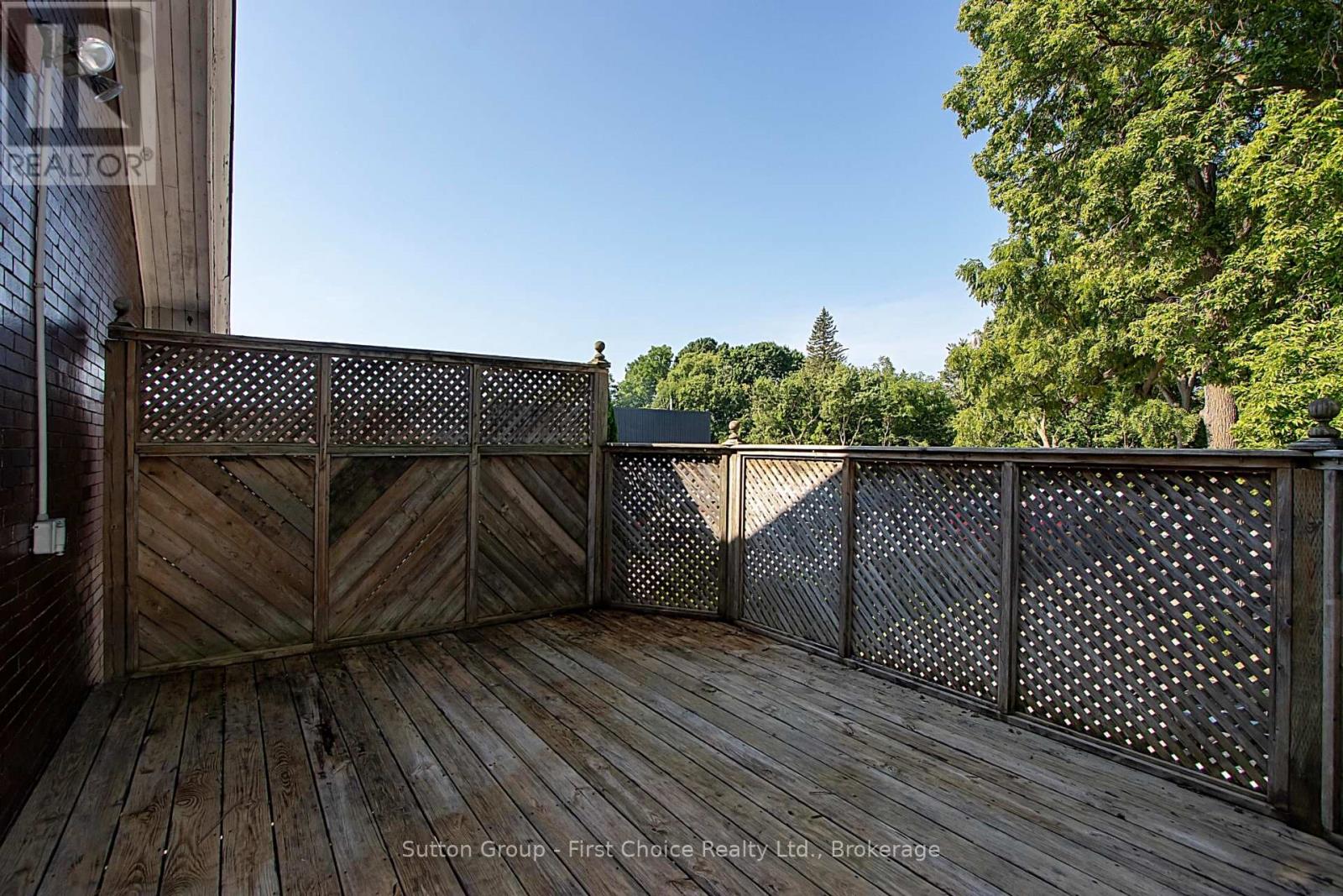 97 Wharncliffe Road S, London South, Ontario  N6J 2K2 - Photo 15 - X12368622