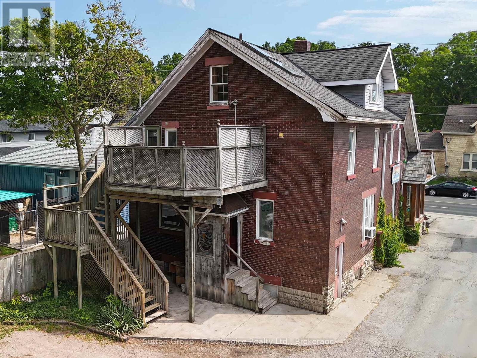 97 Wharncliffe Road S, London South, Ontario  N6J 2K2 - Photo 17 - X12368622