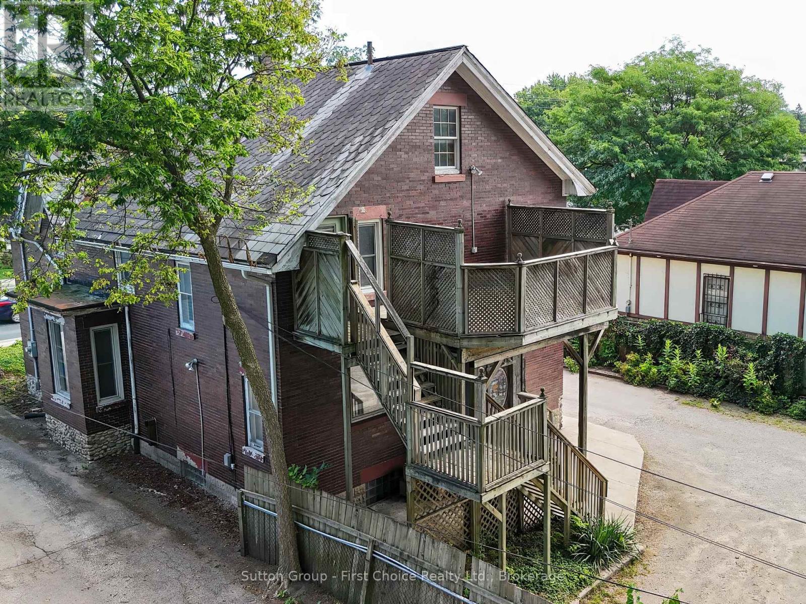 97 Wharncliffe Road S, London South, Ontario  N6J 2K2 - Photo 18 - X12368622