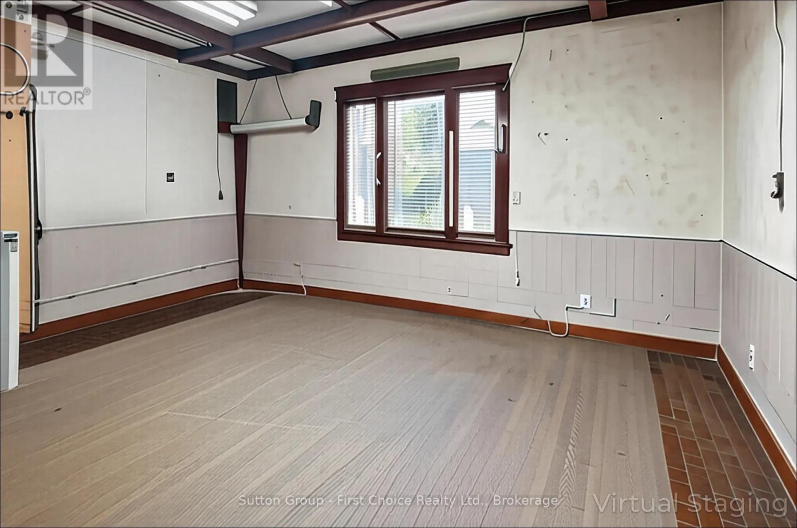 97 Wharncliffe Road S, London South, Ontario  N6J 2K2 - Photo 8 - X12368622