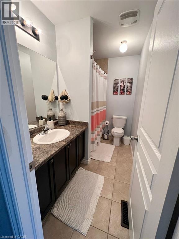 15 Dorchester Terrace, Stoney Creek, Ontario  L8J 0G4 - Photo 15 - 40764144