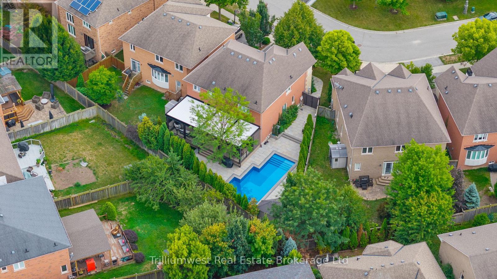 227 BEECHTREE CRESCENT, Oakville, Ontario