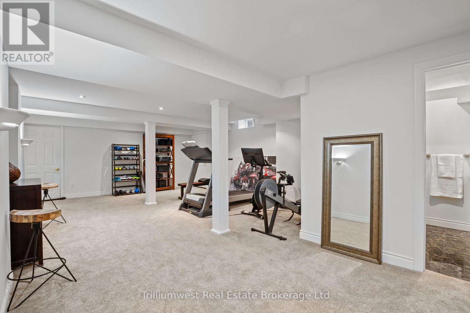 227 Beechtree Crescent, Oakville, Ontario  L6L 0A5 - Photo 31 - W12368722