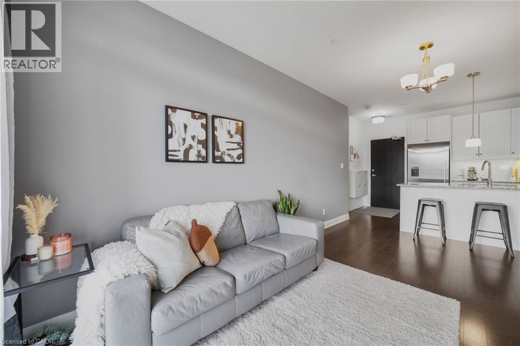 15277 Yonge Street Unit# 602a, Aurora, Ontario  L4G 1N6 - Photo 4 - 40763718