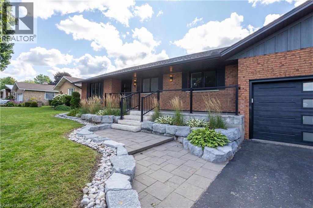 96 Second Avenue, Delhi, Ontario  N4B 1E5 - Photo 2 - 40764222