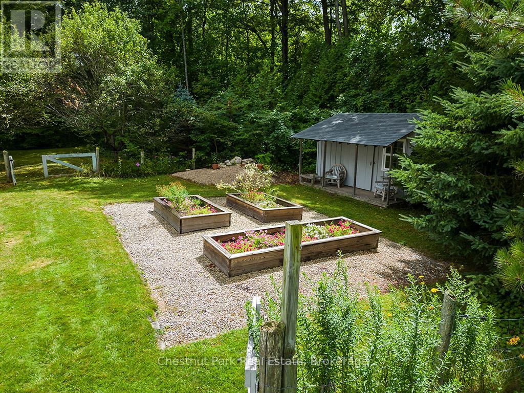 360605 160 Road, Grey Highlands, Ontario  N0C 1H0 - Photo 17 - X12369164