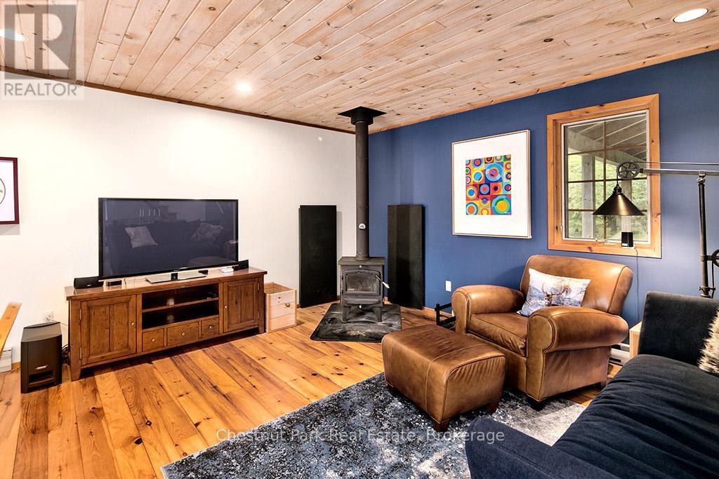 360605 160 Road, Grey Highlands, Ontario  N0C 1H0 - Photo 19 - X12369164