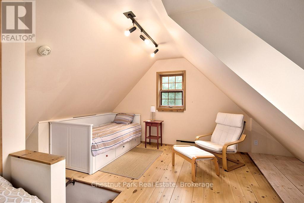 360605 160 Road, Grey Highlands, Ontario  N0C 1H0 - Photo 36 - X12369164