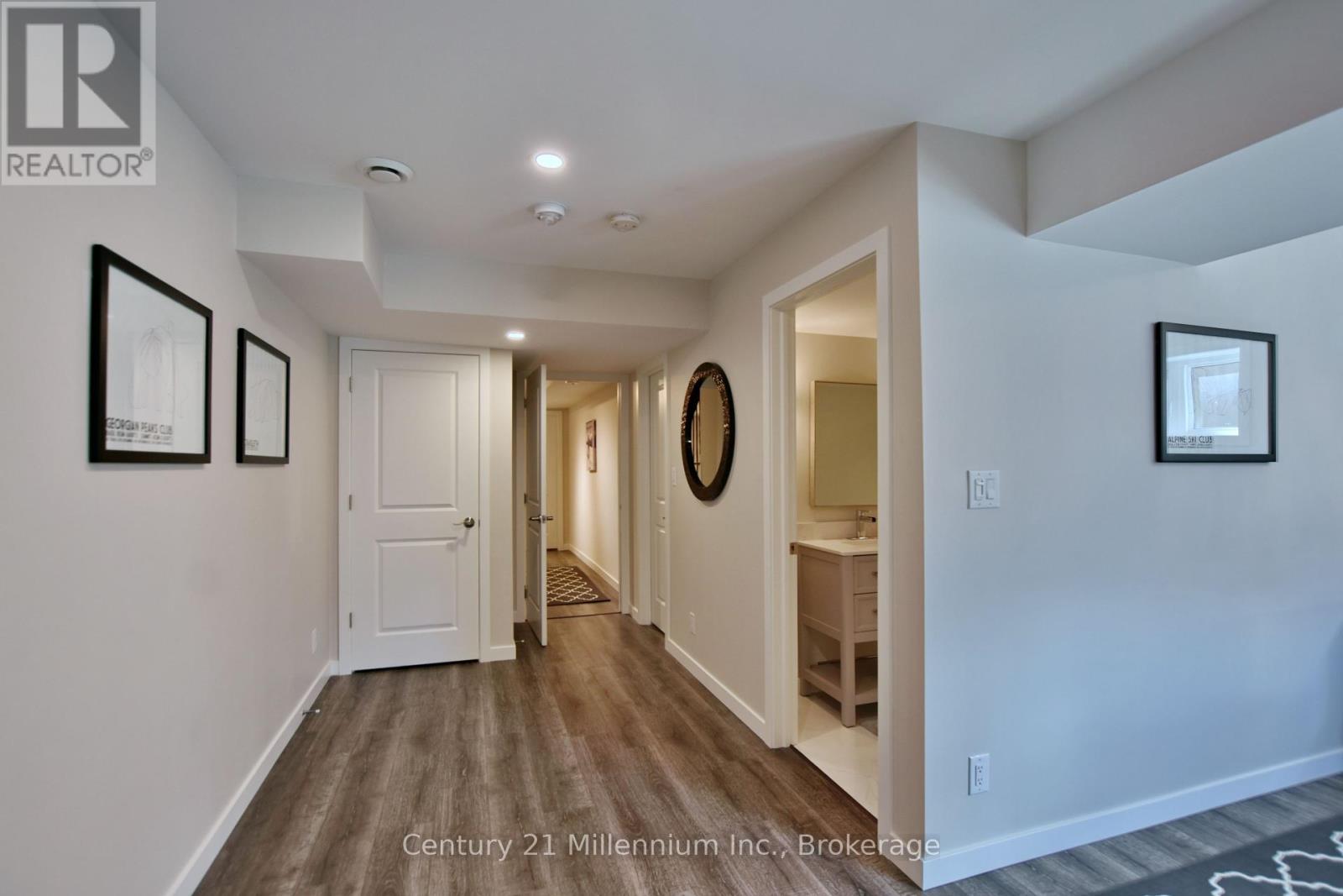 349 Yellow Birch Crescent, Blue Mountains, Ontario  L9Y 0R4 - Photo 42 - X12369192