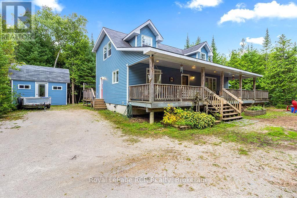 127 Lakewood Country Lane, Northern Bruce Peninsula, Ontario  N0H 1W0 - Photo 40 - X12369317
