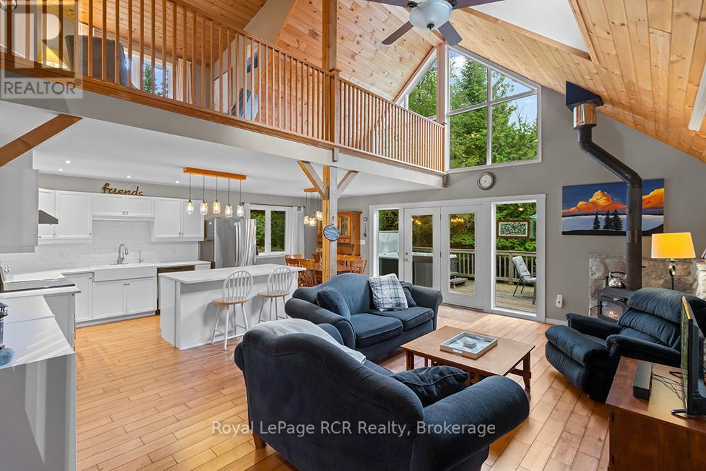 127 Lakewood Country Lane, Northern Bruce Peninsula, Ontario  N0H 1W0 - Photo 8 - X12369317