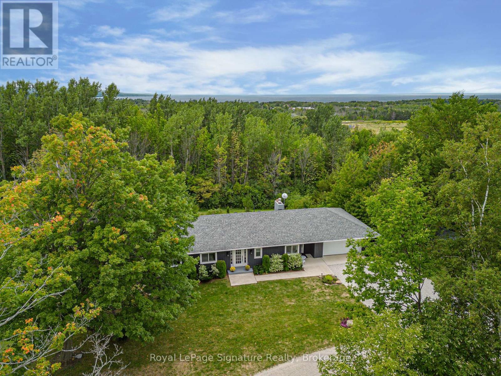 197702 Grey Road 7, Meaford, Ontario  N4L 1W7 - Photo 2 - X12369339