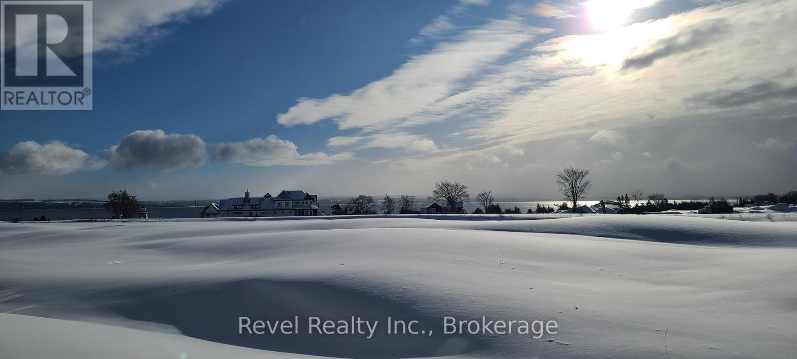 258 Ironwood Way, Georgian Bluffs, Ontario  N0H 1S0 - Photo 33 - X12369359