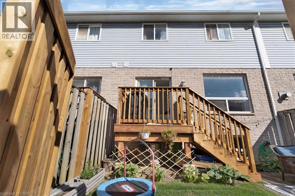 104 Frances Avenue Unit# 27, Stoney Creek, Ontario  L8E 5X3 - Photo 28 - 40763957
