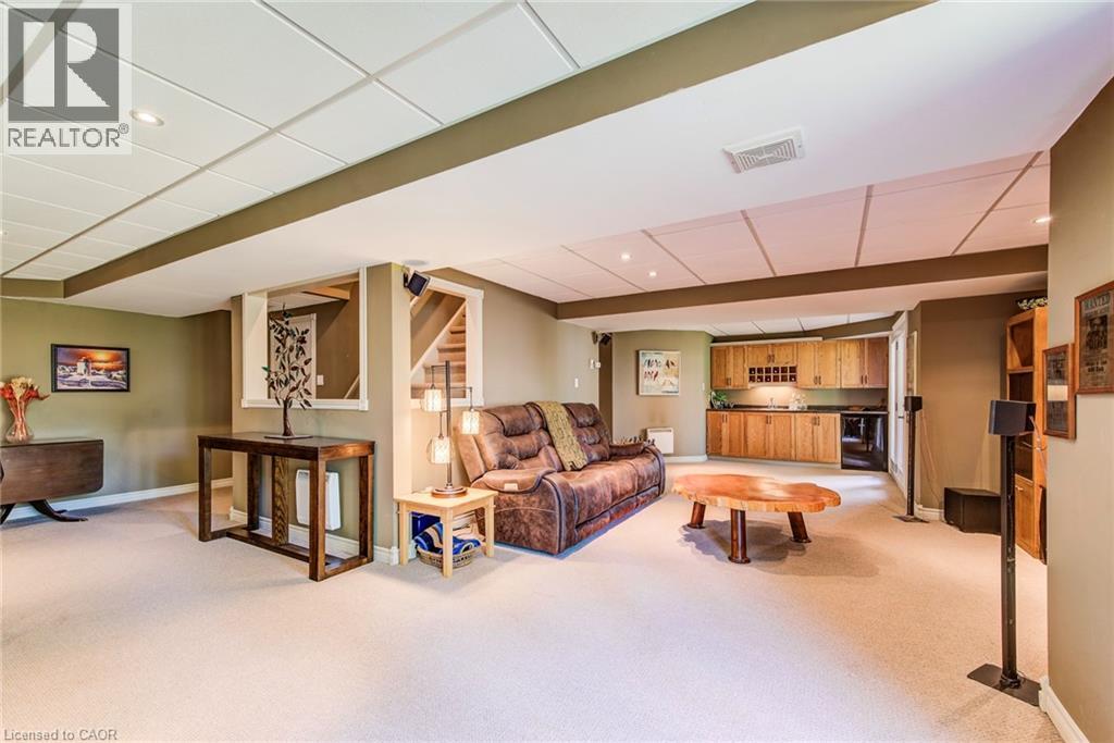 33 Tinatawa Court, Kitchener, Ontario  N2A 3G9 - Photo 42 - 40761134