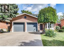 33 TINATAWA Court, Kitchener, Ontario