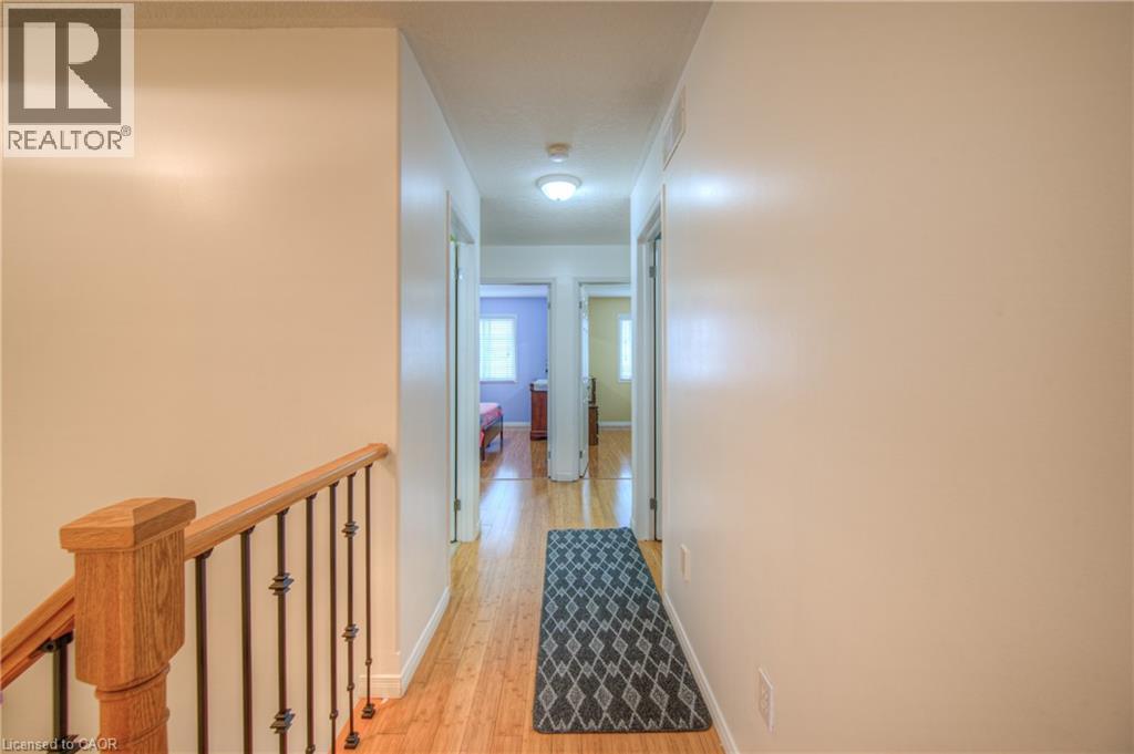 428 Wake Robin Crescent, Kitchener, Ontario  N2E 3L6 - Photo 12 - 40764266