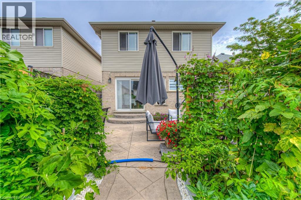 428 Wake Robin Crescent, Kitchener, Ontario  N2E 3L6 - Photo 24 - 40764266