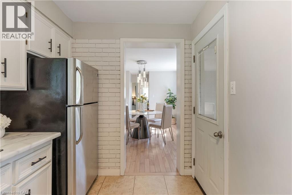 82 Southmoor Drive, Kitchener, Ontario  N2M 4M7 - Photo 14 - 40764499