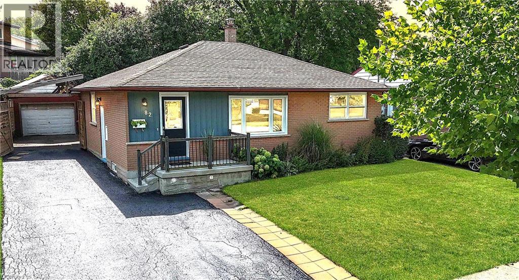 82 Southmoor Drive, Kitchener, Ontario  N2M 4M7 - Photo 2 - 40764499