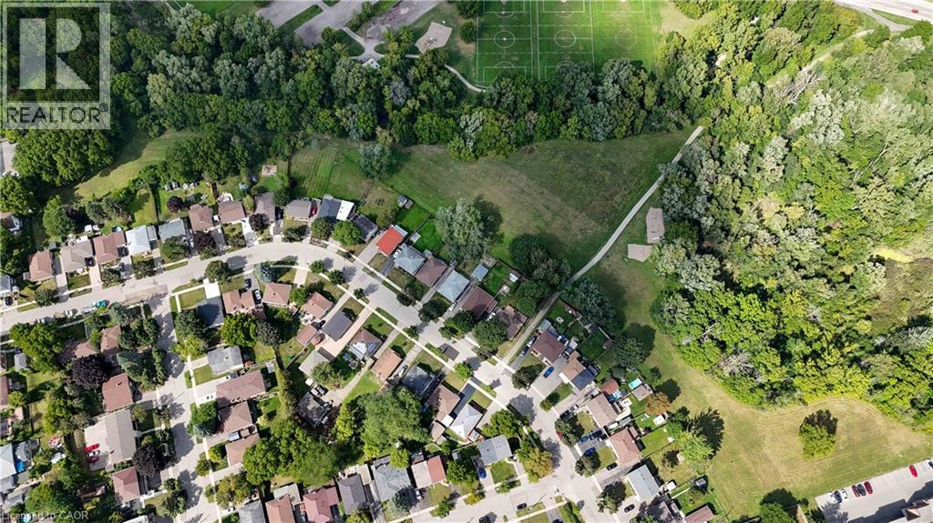 82 Southmoor Drive, Kitchener, Ontario  N2M 4M7 - Photo 38 - 40764499