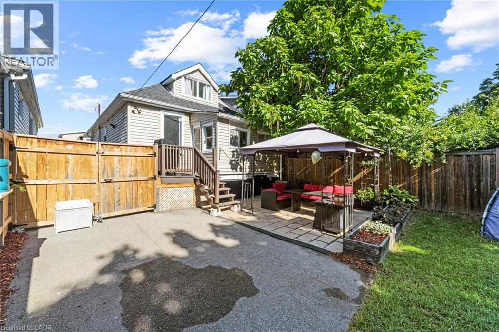 22 Houghton Avenue N, Hamilton, Ontario  L8H 4L2 - Photo 18 - 40764486