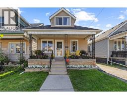 22 HOUGHTON Avenue N, Hamilton, Ontario