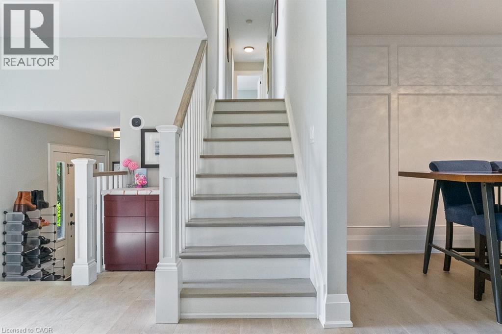 231 Southwood Court, Oakville, Ontario  L6L 5L9 - Photo 15 - 40764448