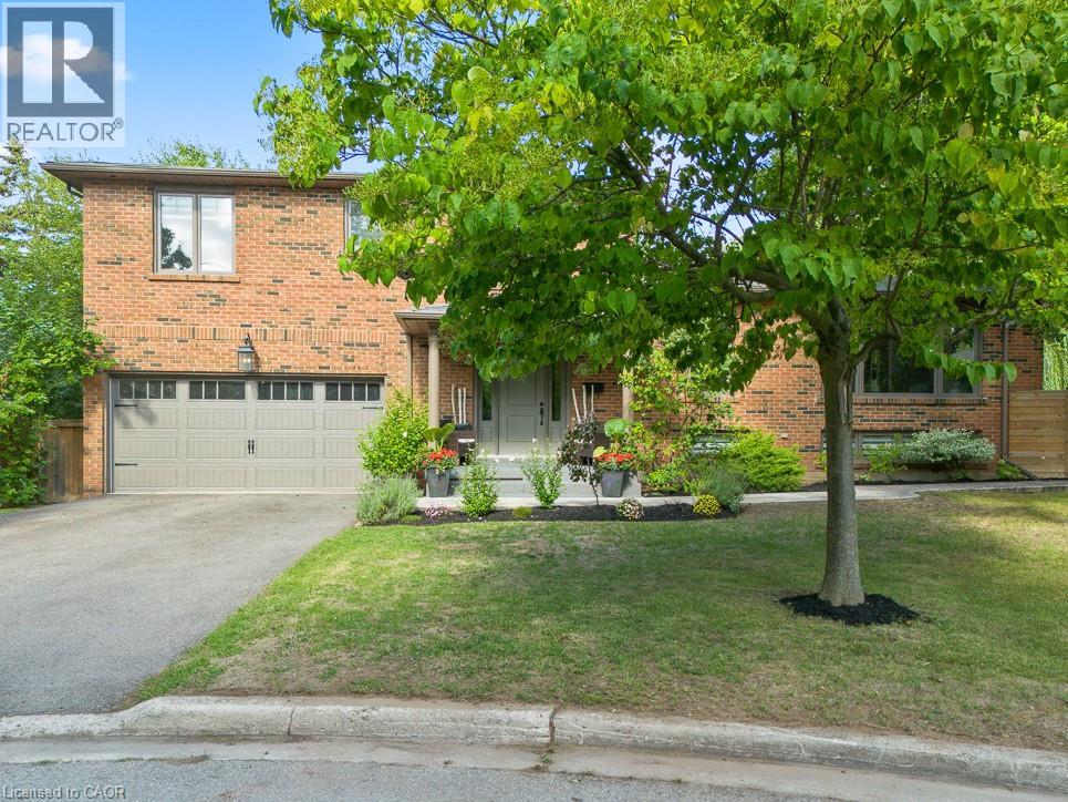 231 Southwood Court, Oakville, Ontario  L6L 5L9 - Photo 2 - 40764448