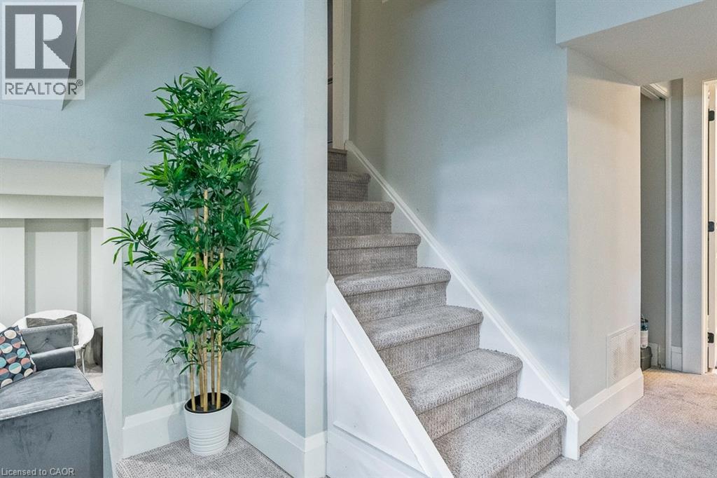 231 Southwood Court, Oakville, Ontario  L6L 5L9 - Photo 24 - 40764448