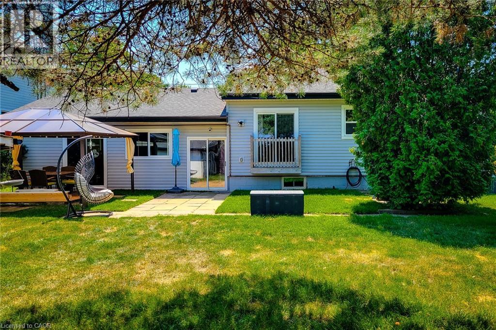 10 Lincoln Avenue, Grimsby, Ontario  L3M 1Y4 - Photo 27 - 40764336