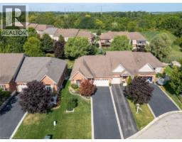 13 IRON BRIDGE Court, Caledonia, Ontario