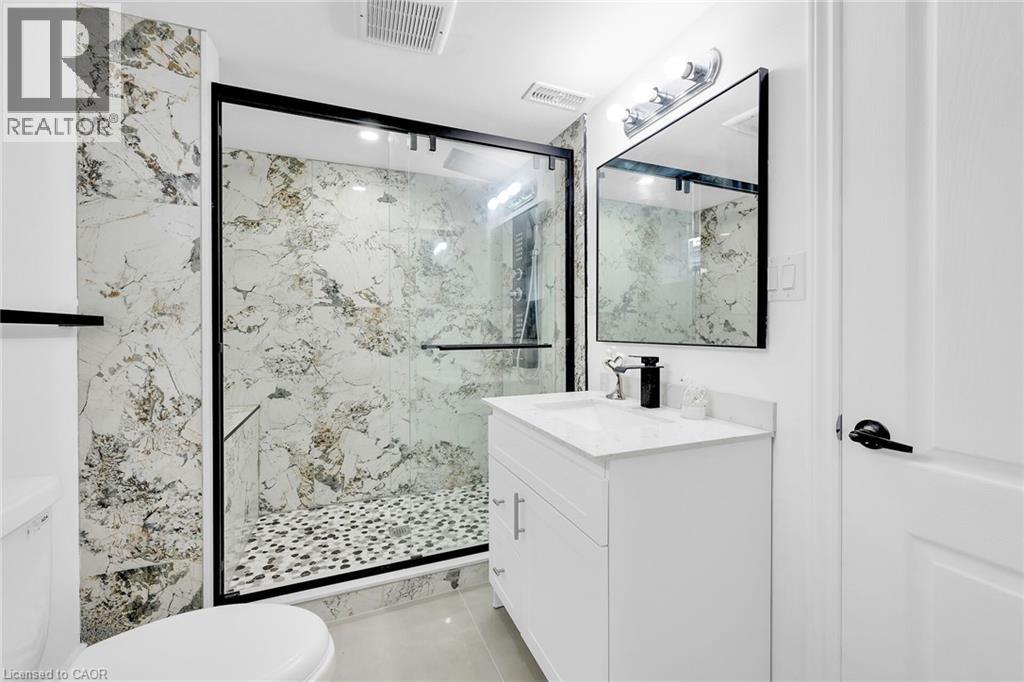 258 Brucedale Avenue E, Hamilton, Ontario  L9A 1P7 - Photo 37 - 40764579